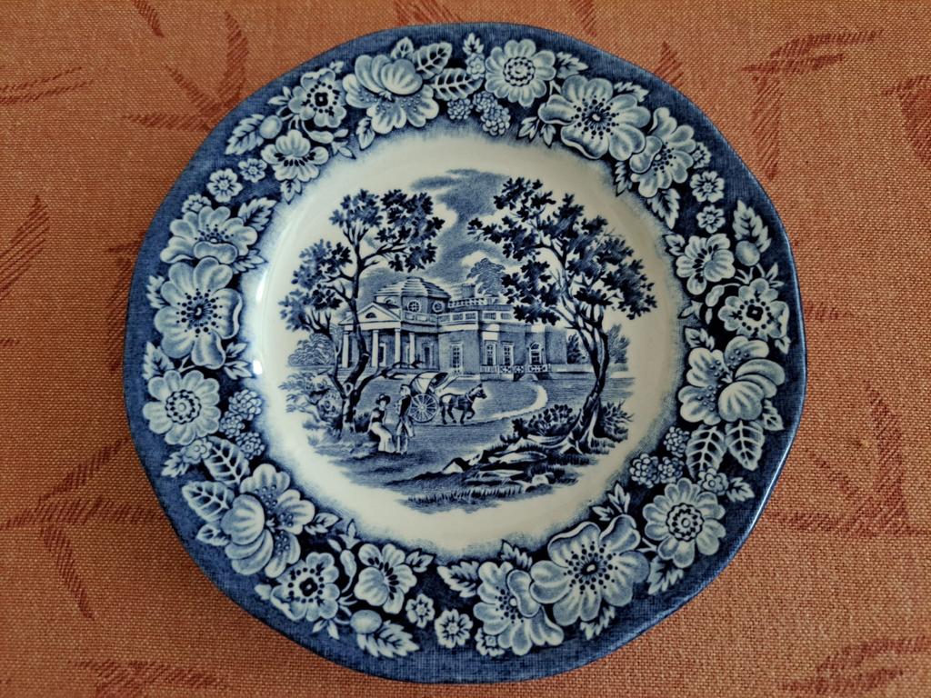 Liberty Blue Monticello borden set - 9 stuks, Ophalen