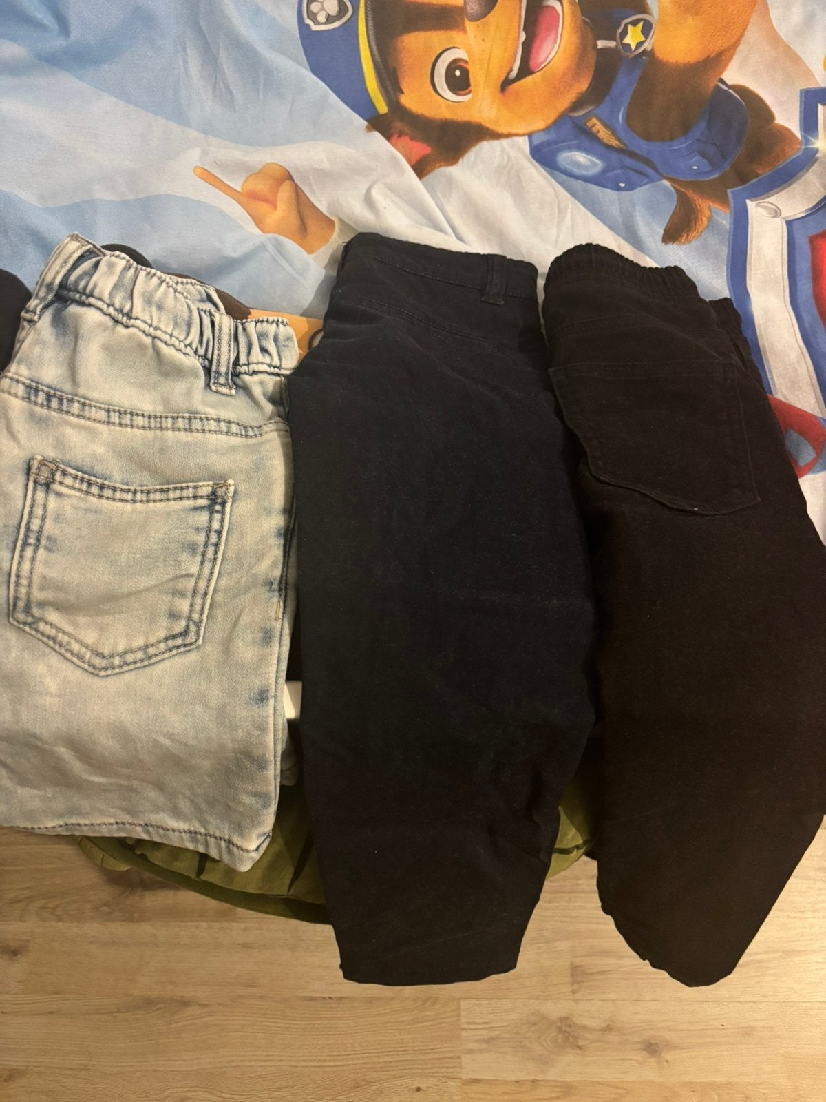 3/4 (104) - €30 voor alles, Ophalen, Zo goed als nieuw