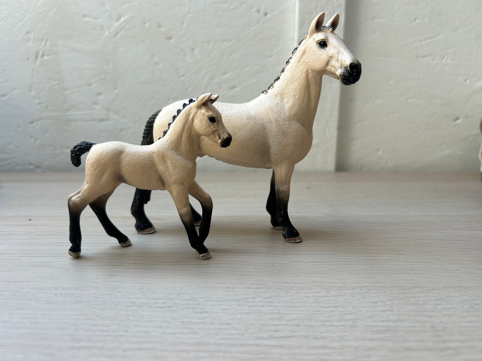 Schleich hannoveraan, Ophalen of Verzenden, Zo goed als nieuw, Paard, Beeldje of Figuurtje