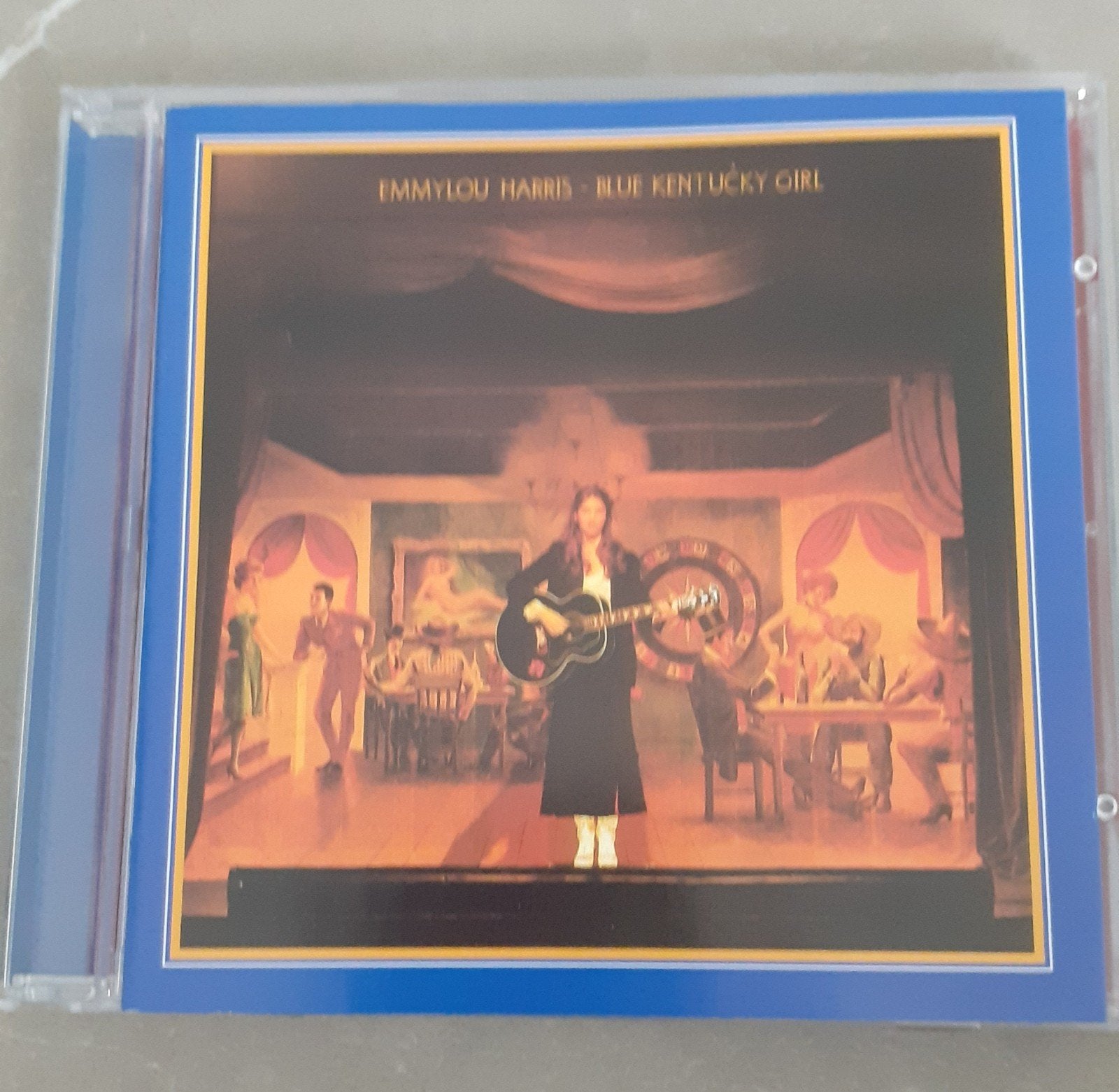 Emmylou Harris - Blue Kentucky Girl (Remastered) (1979), Ophalen of Verzenden, Zo goed als nieuw, Bonusmateriaal, Country