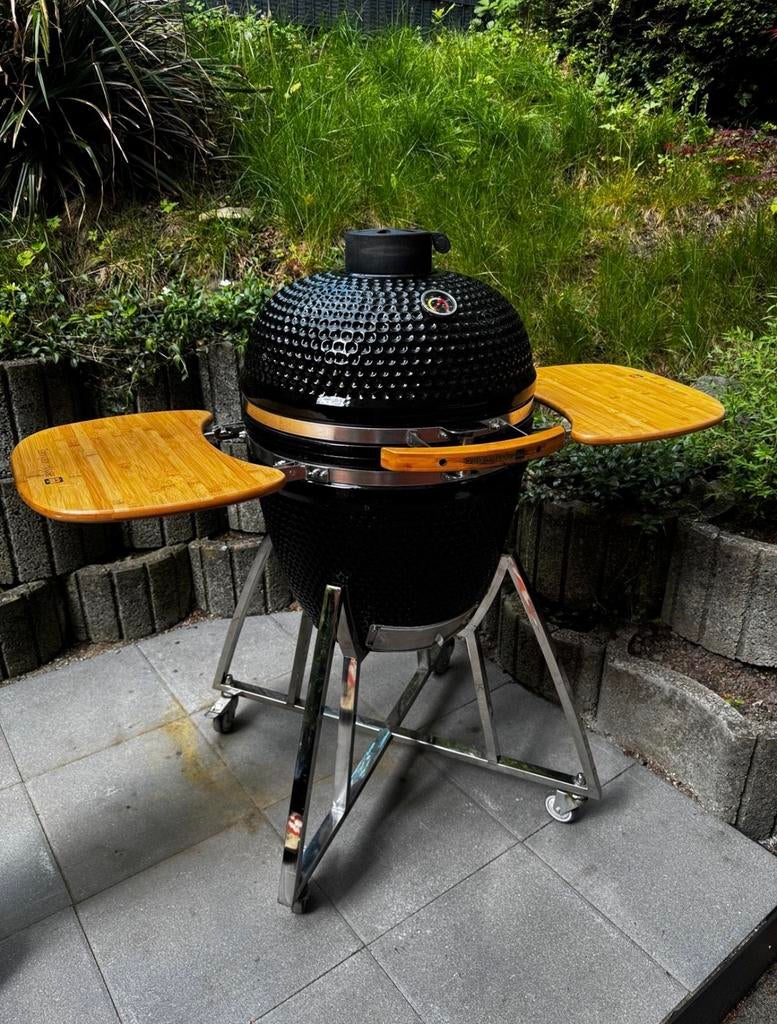 Kamado BBQ Grill green Egg, Tuin en Terras, Houtskoolbarbecues, Ophalen, Zo goed als nieuw