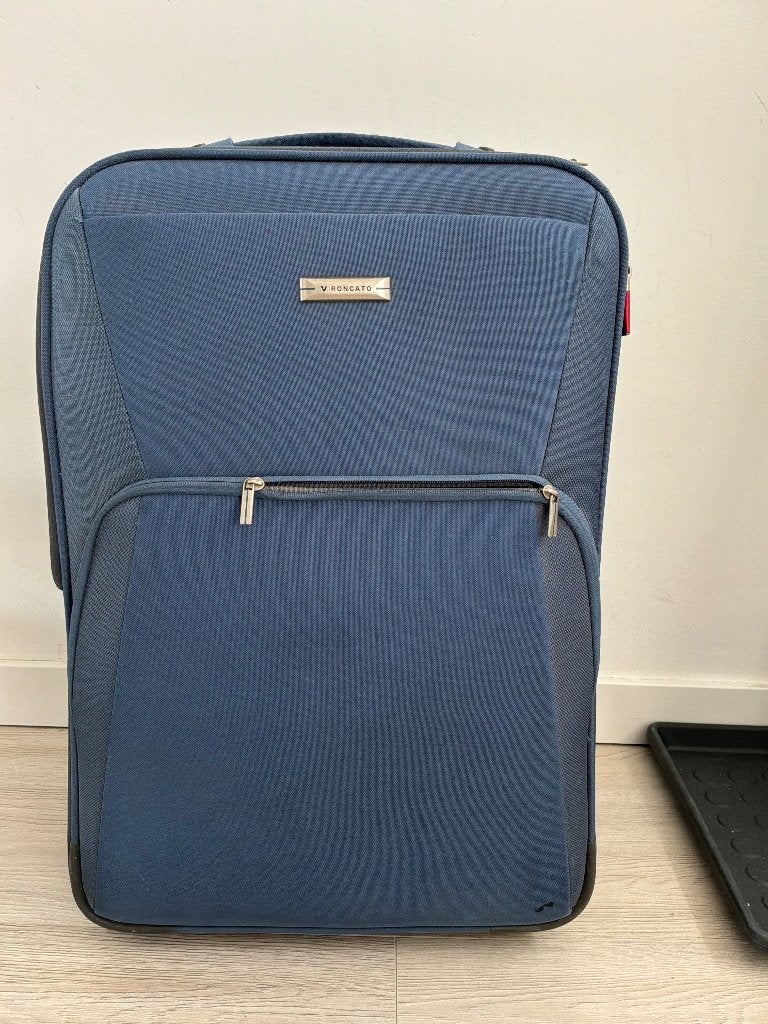 Suitcase reiscoffer Roncato, Sieraden, Tassen en Uiterlijk, Koffers, Gebruikt, Hard kunststof, Minder dan 50 cm, Minder dan 35 cm