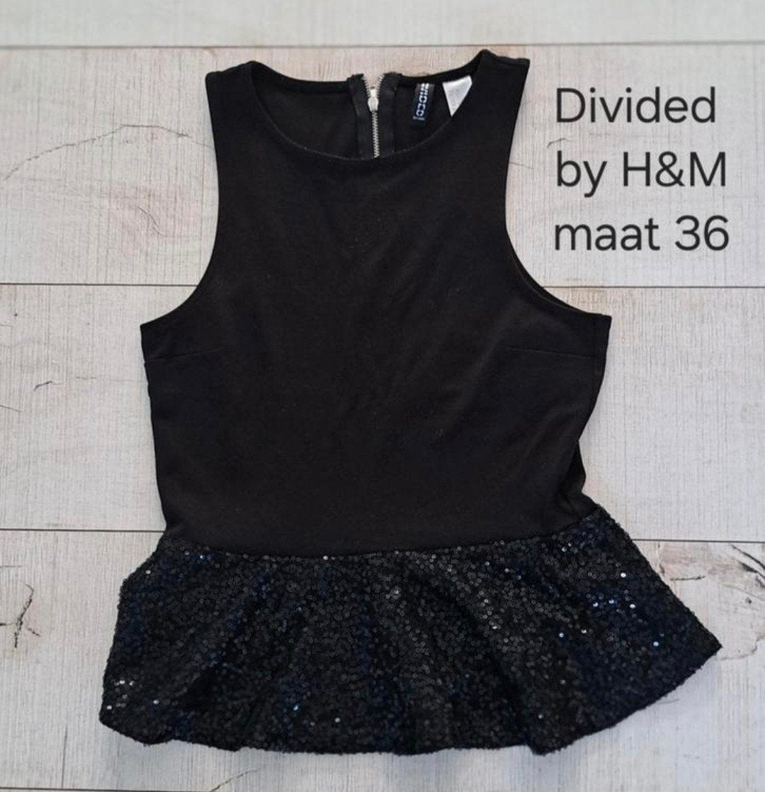 Divided by H&M Zwarte Peplum Top met Pailletten, Divided by H&M, Zwart, Ophalen of Verzenden, Zo goed als nieuw