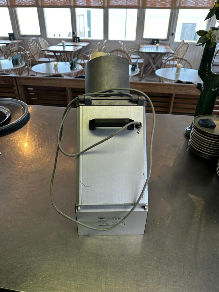 Hallede RG100 Groentesnijmachine met Messen, Zakelijke goederen, Ophalen, Gebruikt, Bakkerij en Slagerij