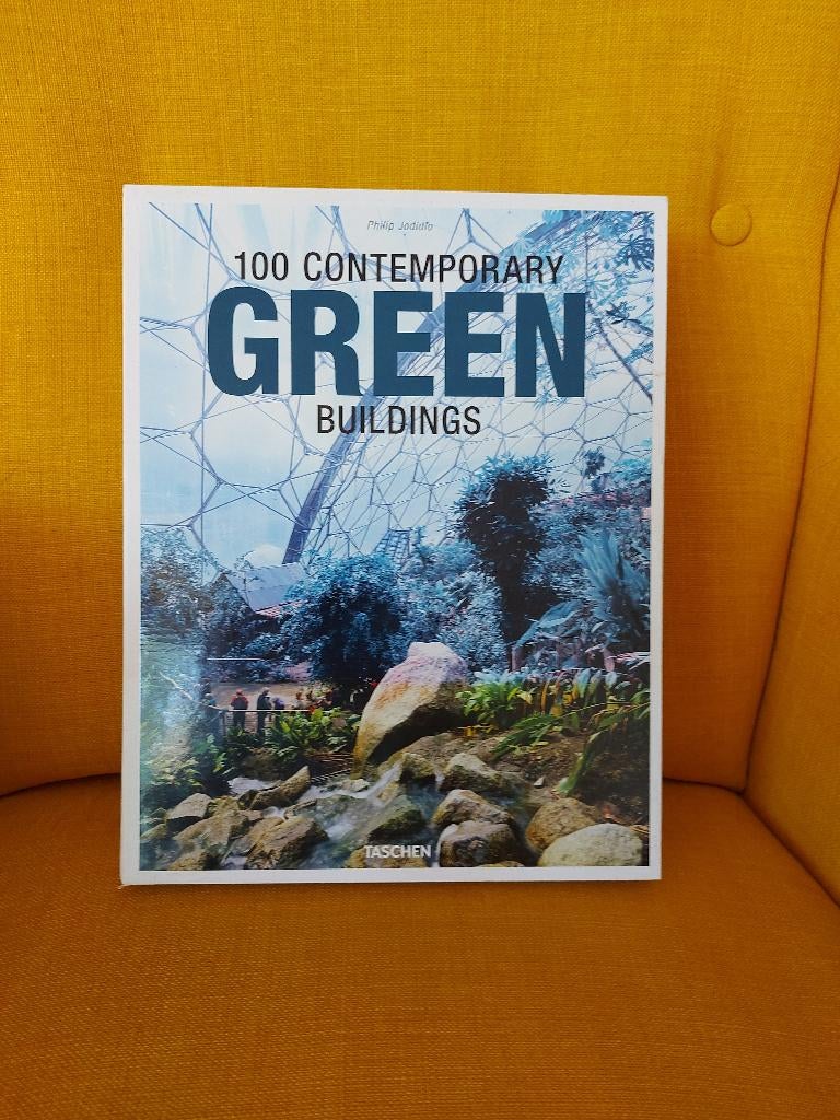 100 Contemporary GREEN buildings - Philip Jodidio., Ophalen of Verzenden, Zo goed als nieuw, Overige onderwerpen
