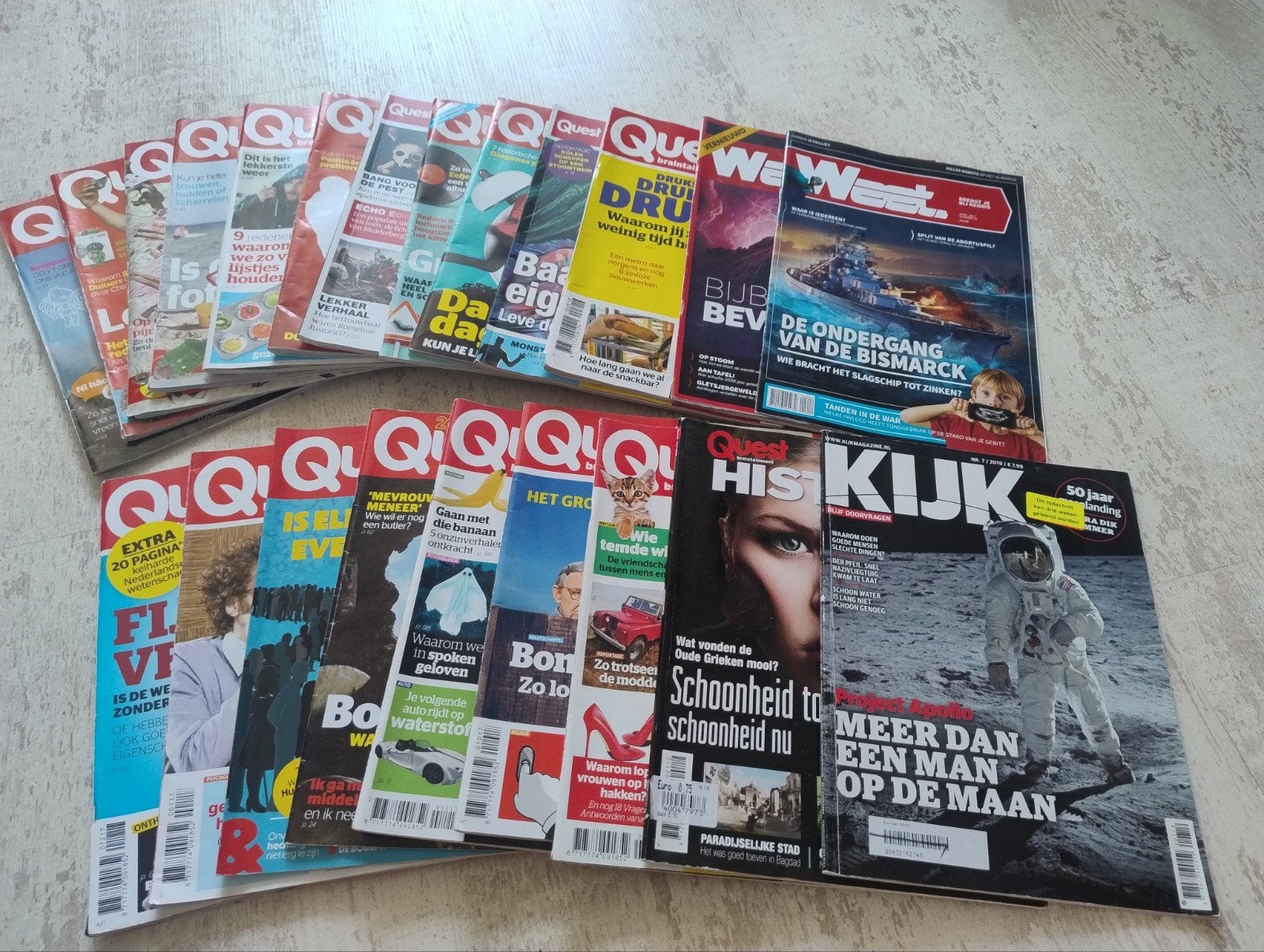 22 informatieve tijdschriften: Quest, Weet en Kijk, Boeken, Ophalen of Verzenden, Gelezen, Wetenschap en Natuur