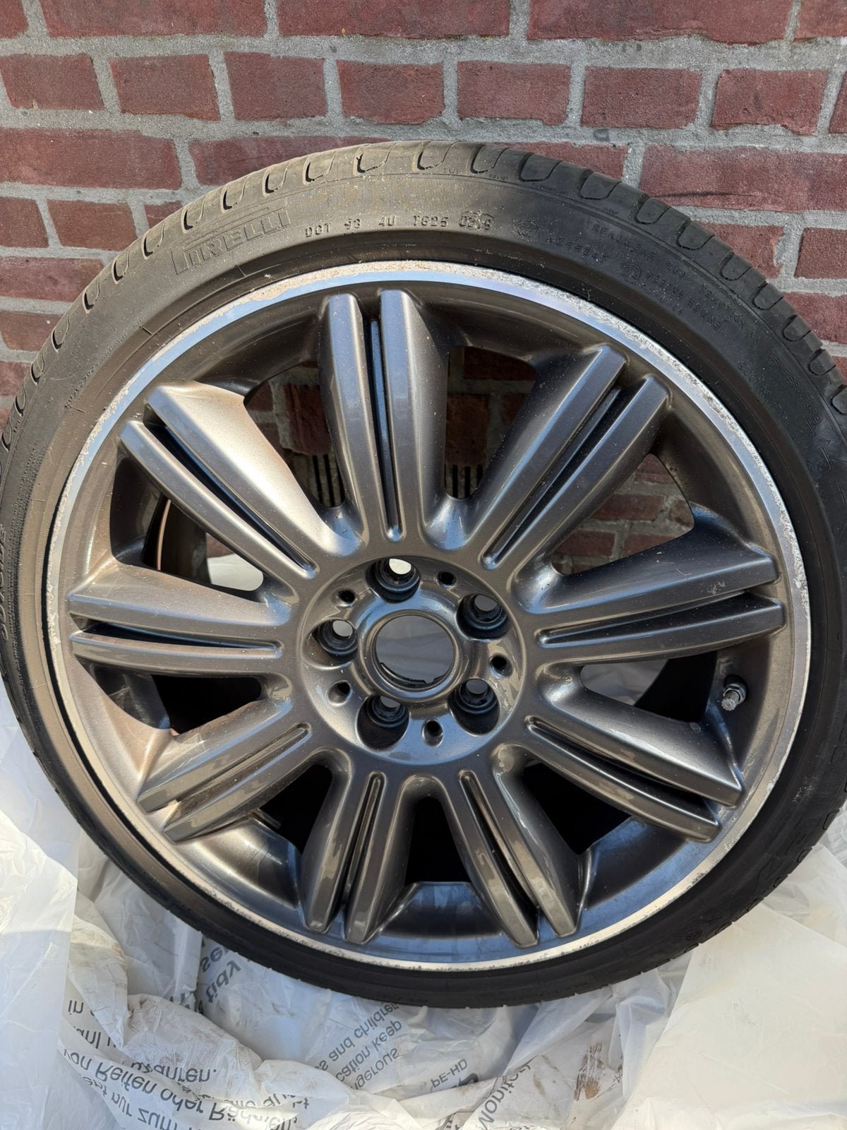 Velgen set welke wat liefde nodig hebben (stoeprandschade), Auto diversen, Wieldoppen, Ophalen, Gebruikt