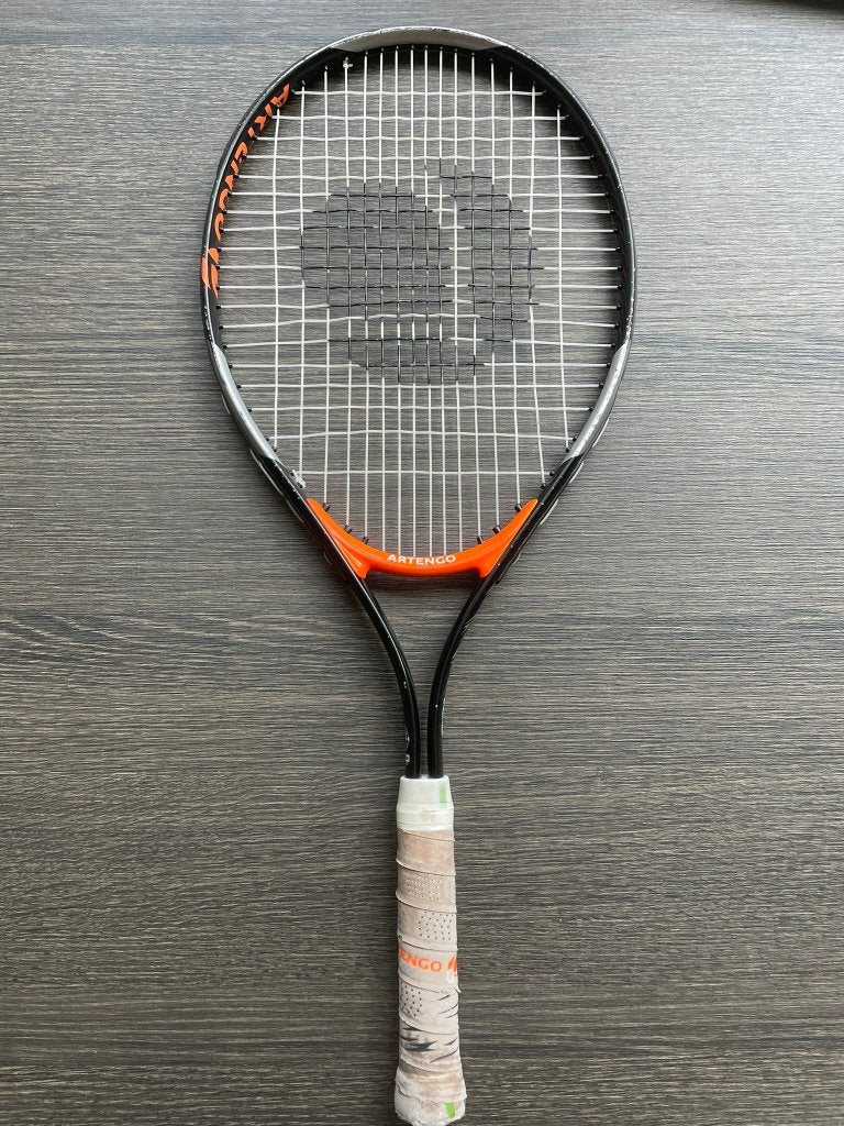 Artengo Kinder Tennisracket 25” – voor kids 8–10 jaar, Sport en Fitness, Gebruikt, L0, Racket, Ophalen