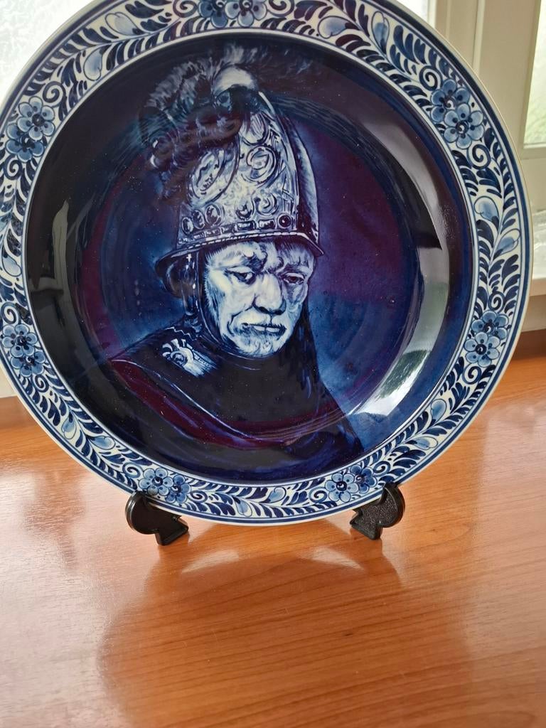 Koninklijk Delft wandbord "De man met de gouden helm", Ophalen of Verzenden
