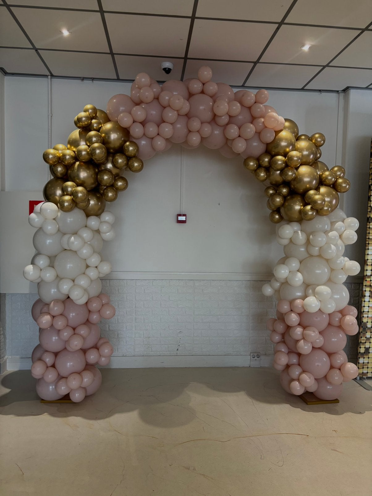 Ballonnen decoratie Boog&Bloom✨           DM voor prijslijst, Ophalen of Verzenden, Zo goed als nieuw