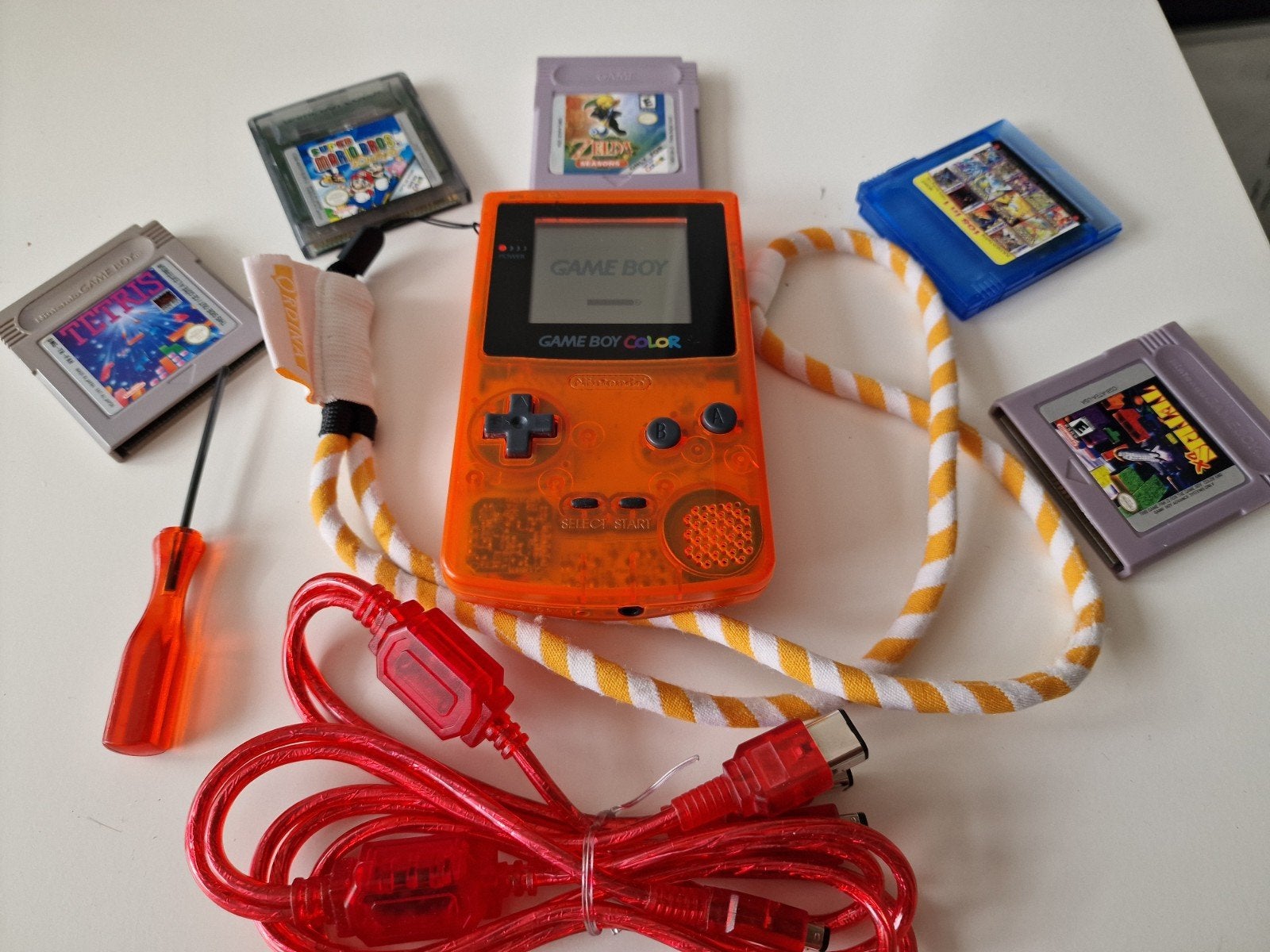 Game Boy Color  Oranje met 5 spellen, hoesje en accessoires, Overige genres, 2 spelers, Ophalen of Verzenden, Zo goed als nieuw