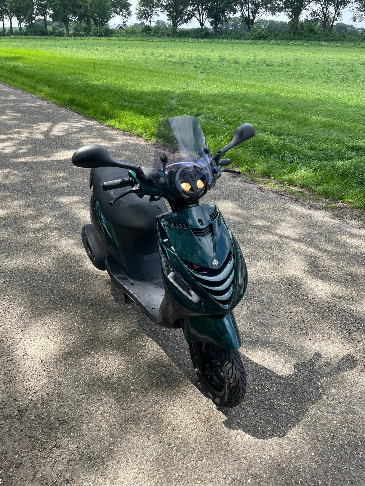 Zip iget 2019, Ophalen, Zo goed als nieuw, Benzine, Zip