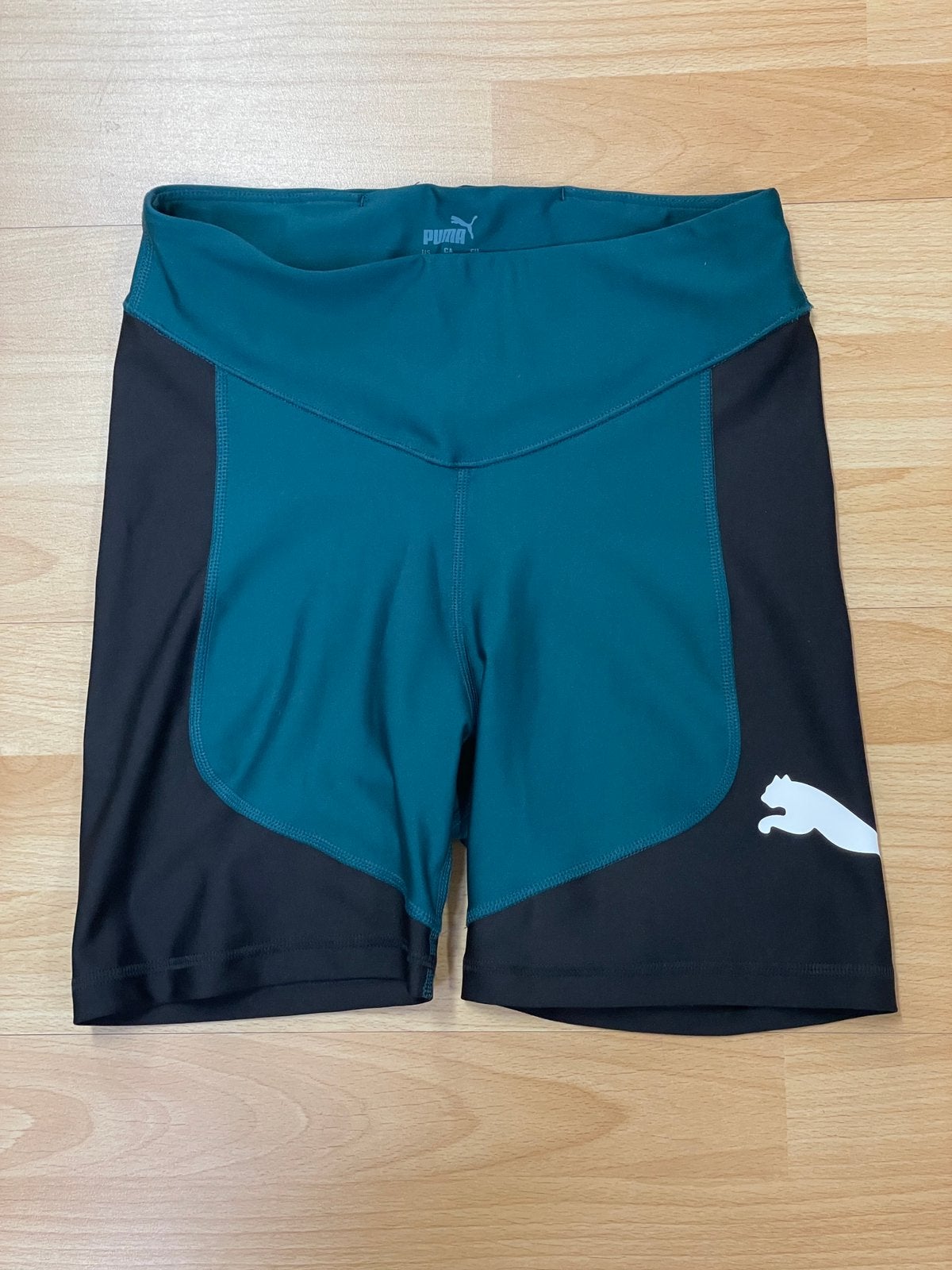 Als nieuw: Puma sportbroekje - maat S, Zwart, Ophalen of Verzenden, Zo goed als nieuw, Hardlopen of Fietsen