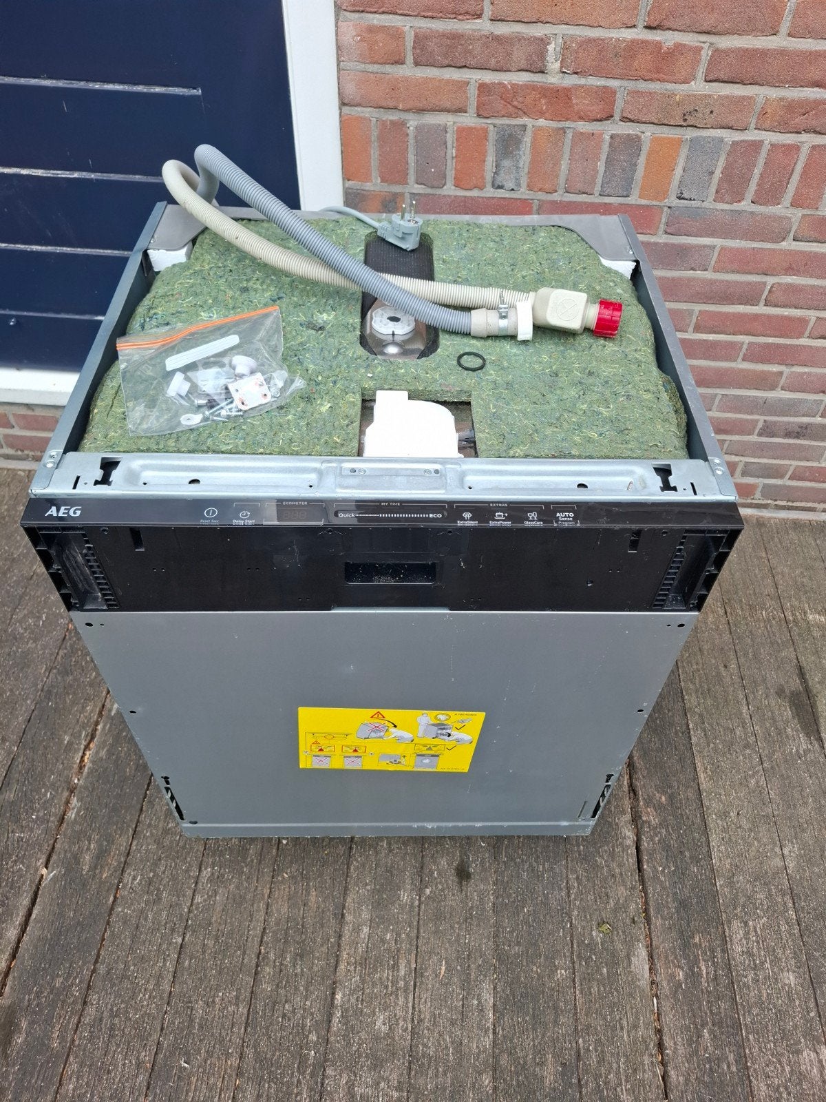 AEG Inbouw Vaatwasser gebruikt geeft storing, Witgoed en Apparatuur, Vaatwasmachines, Ophalen, 60 cm of meer, Energieklasse A of zuiniger