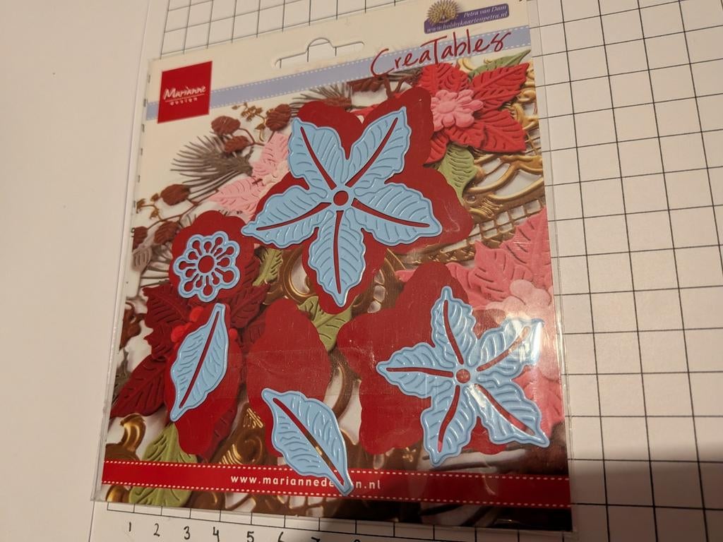 Marianne design poinsettia lr0435, Ophalen of Verzenden