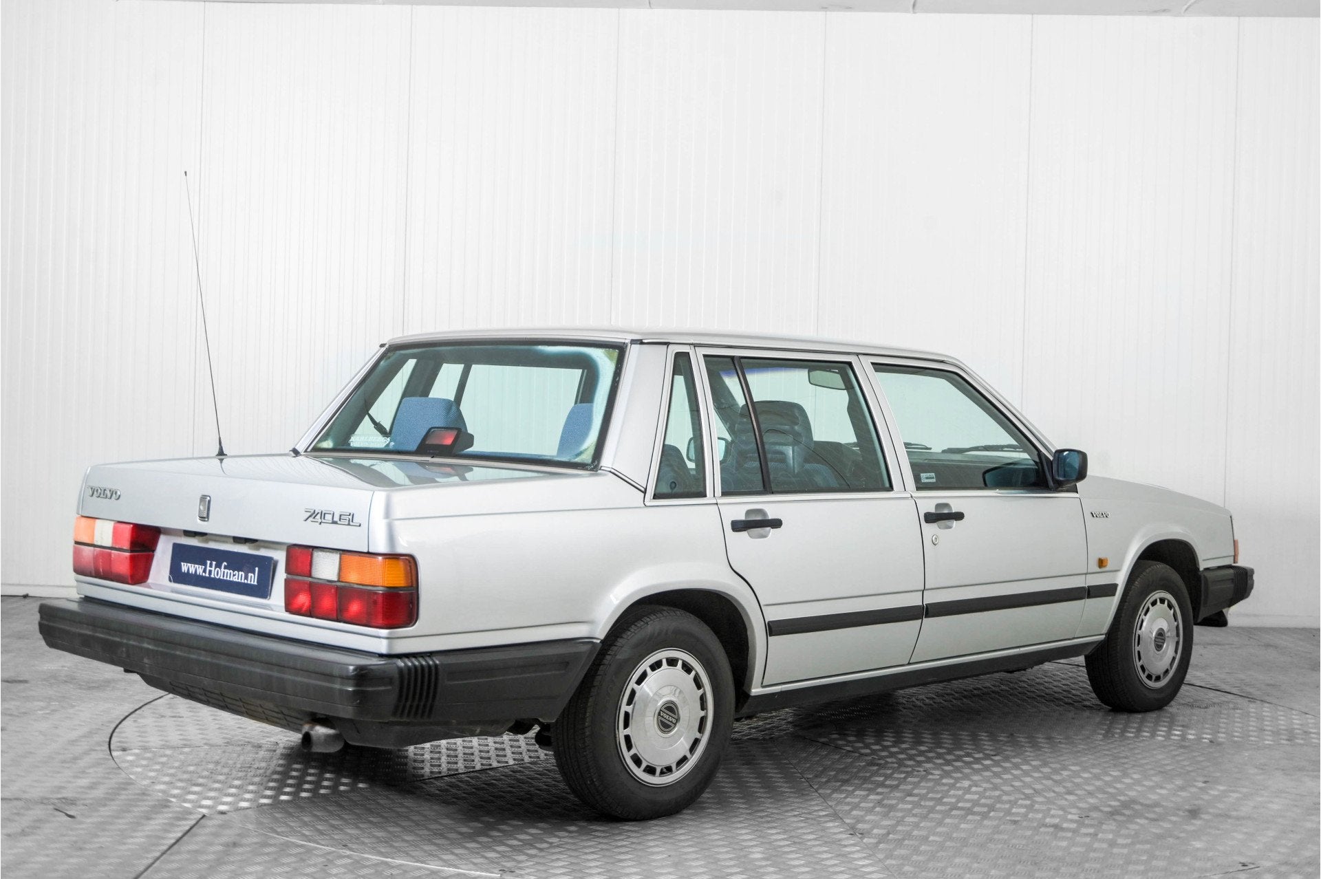 Volvo 740 (bj 1987), Auto's, Volvo, Metallic lak, Gebruikt, Bedrijf, Handgeschakeld