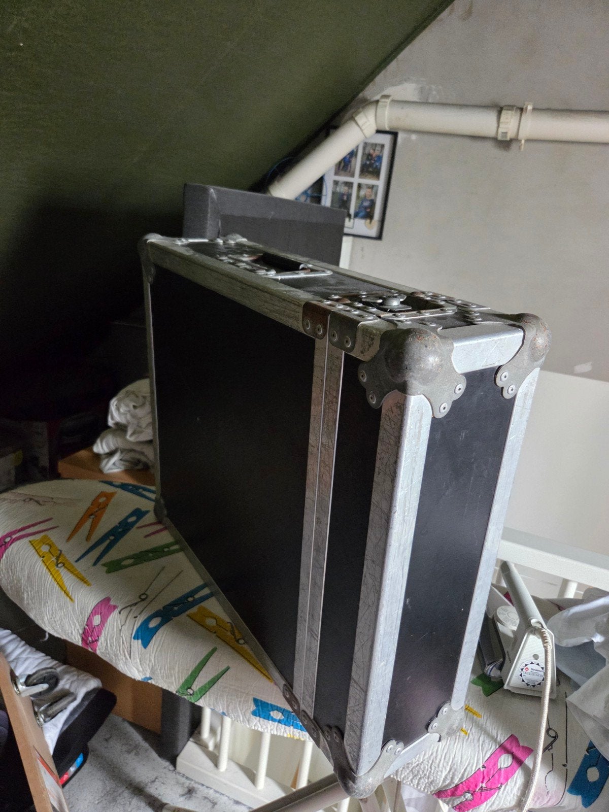 19 inch flightcase, 1 kant open, 1 kant gesloten, Ophalen of Verzenden, Gebruikt, Overige instrumenten, Flightcase