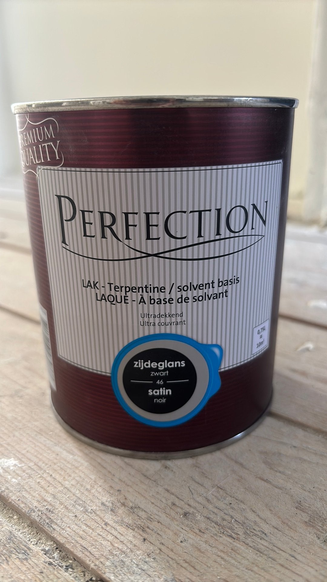 Zijdeglans zwart van perfection, Doe-het-zelf en Verbouw, Verf, Beits en Lak, Ophalen, Zwart, Nieuw, Lak