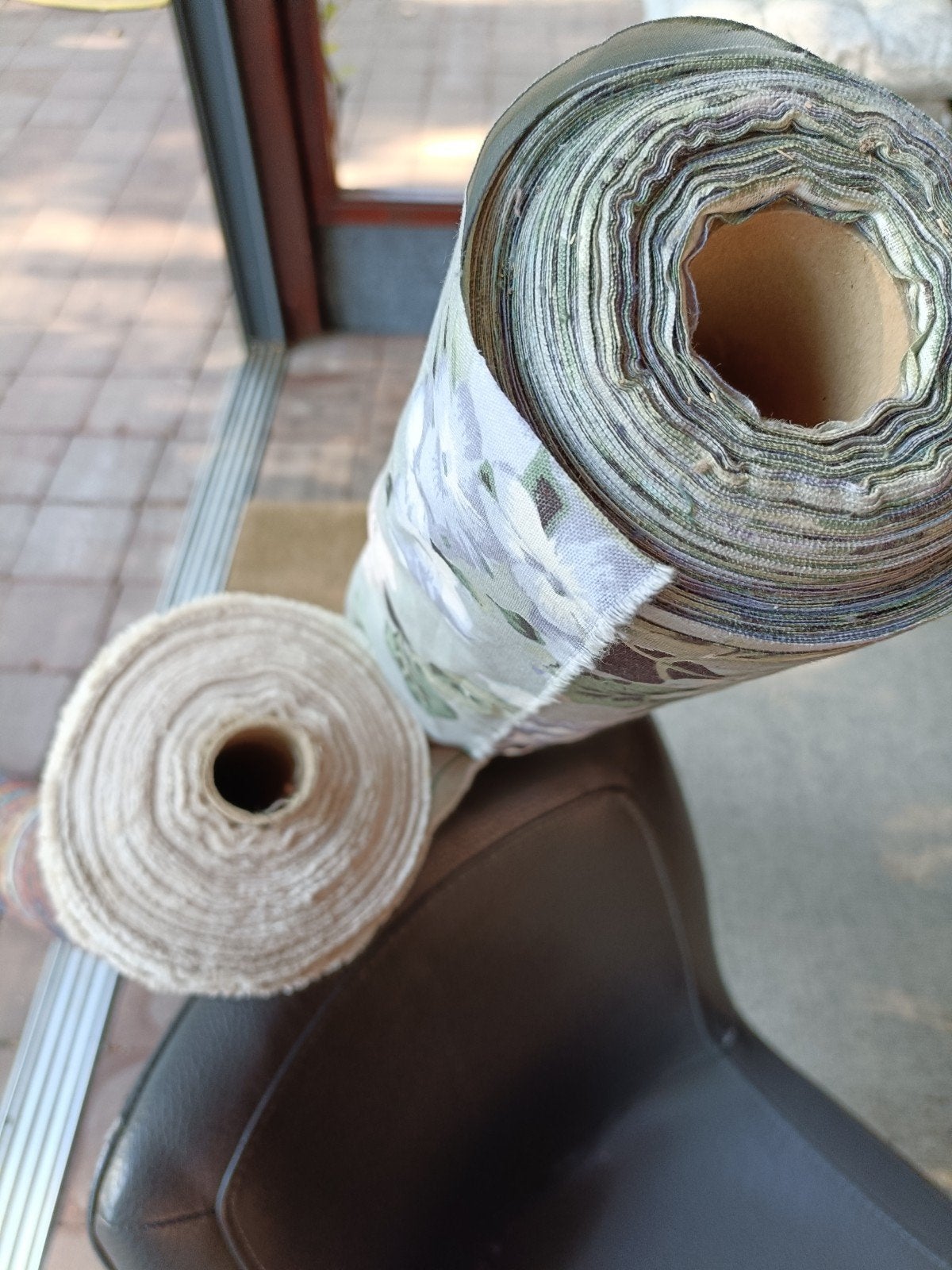 2x rollen Stof samen 75€ Bloemenprint en Etnisch Patroon, Ophalen of Verzenden, Nieuw, Meerkleurig, Katoen