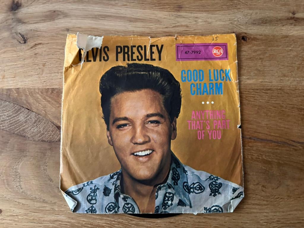 oude single oa Johnny Hallyday, Elvis Presley, Blue Diamonds, Gebruikt, 7 inch, Single, Ophalen of Verzenden