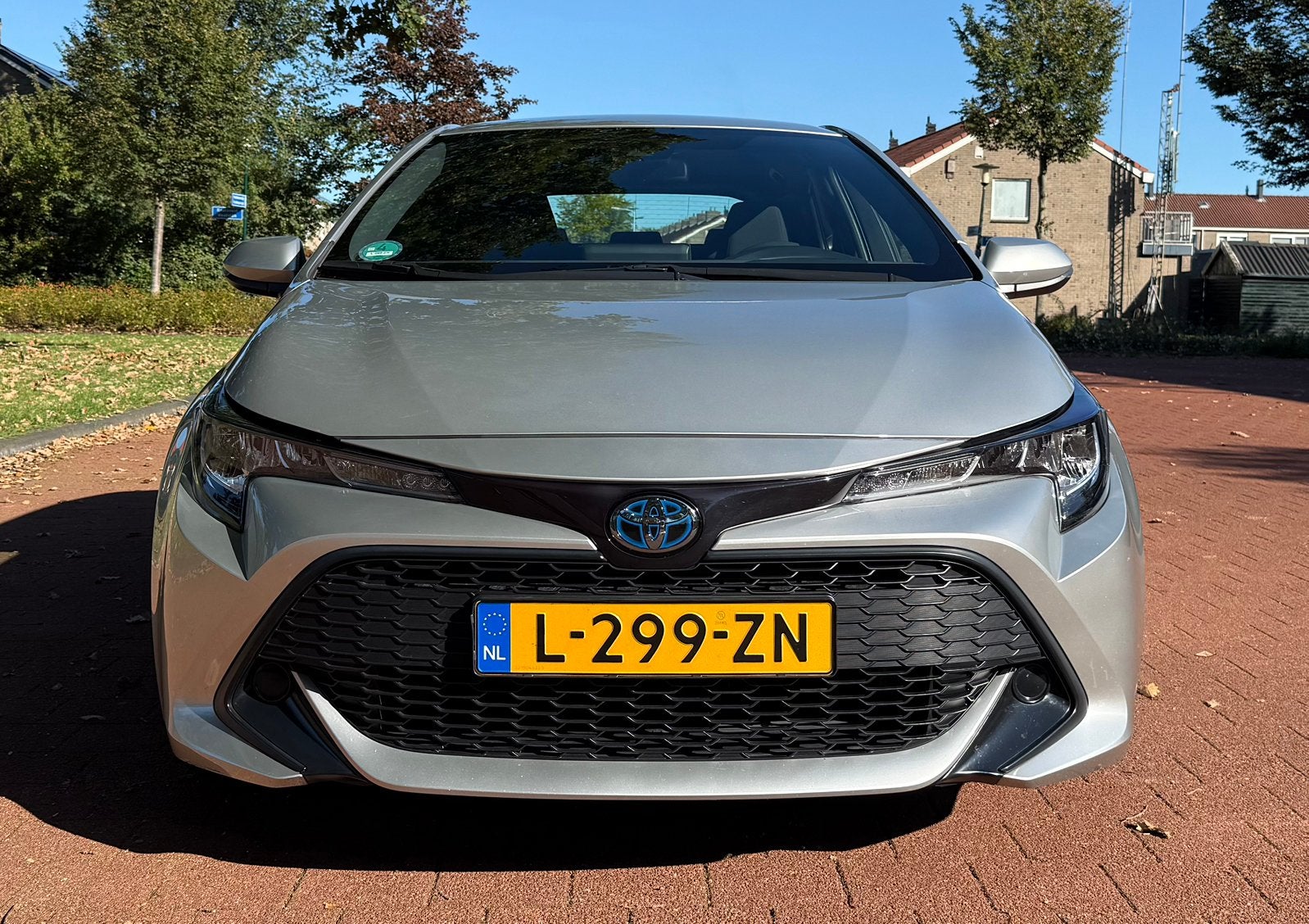 Foto 5 van Toyota Corolla 1.8 Hybrid Hatchback sports
