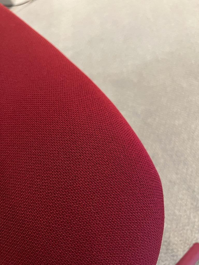 Nieuw Moooi Shift Lounge Chair rood Design stoel, Moooi, Nieuw, Ophalen of Verzenden, Stof