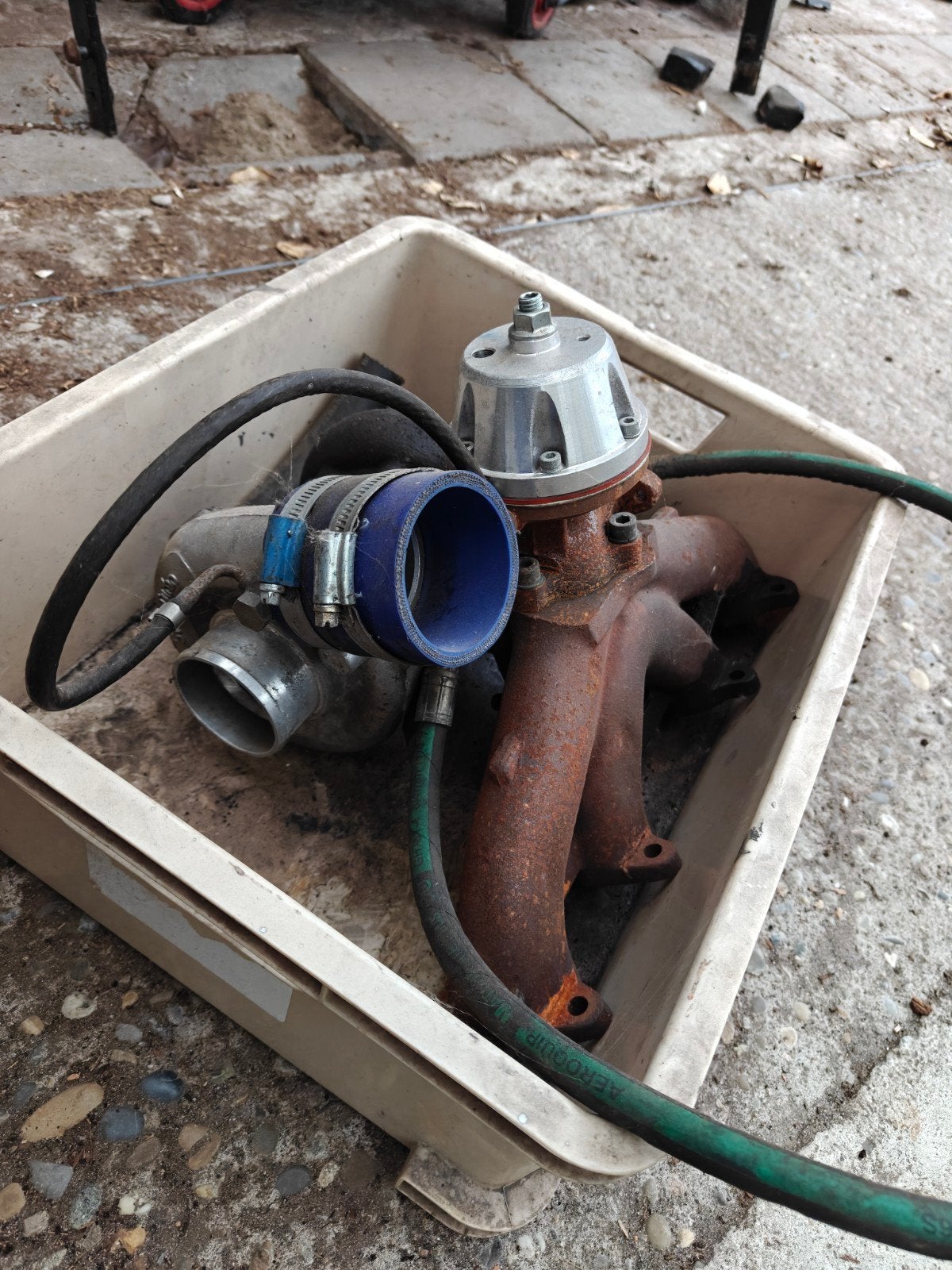 T3 Spa turbo met externe wastegate en uitlaatspruitstuk, Ophalen of Verzenden, Gebruikt, Audi