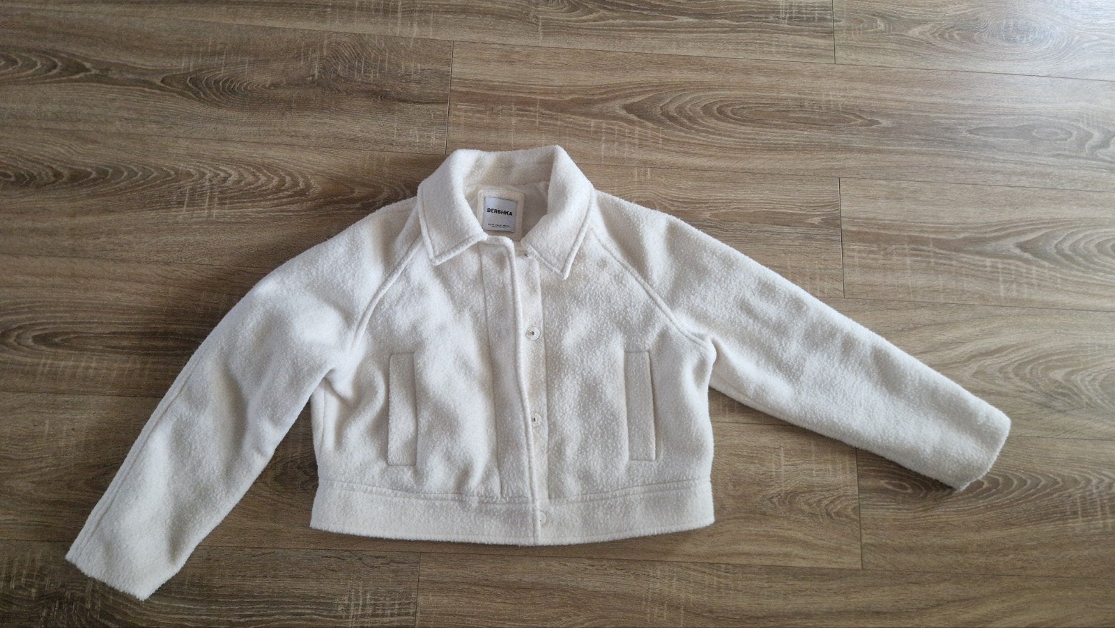 Bershka Witte Teddy Jas Maat XS, Wit, Zo goed als nieuw, Maat 34 (XS) of kleiner, Bershka