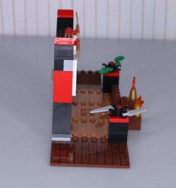 Foto 10 van Lego Juniors ninjago zane's ninjabootachtervolging 10755