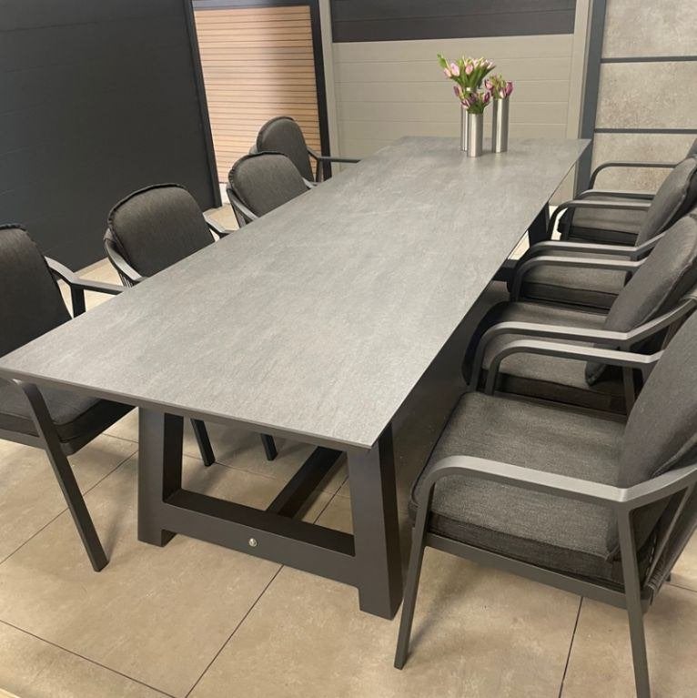 Tierra Outdoor Ozon Dining Table Dekton Bromo 280x100 cm, Ophalen, Rechthoekig