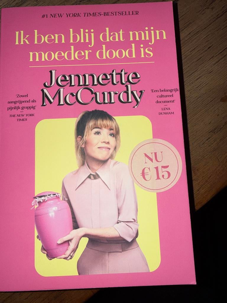 Ik ben blij dat mijn moeder dood is - Jennette McCurdy, Boeken, Ophalen of Verzenden, Gelezen, Nederland