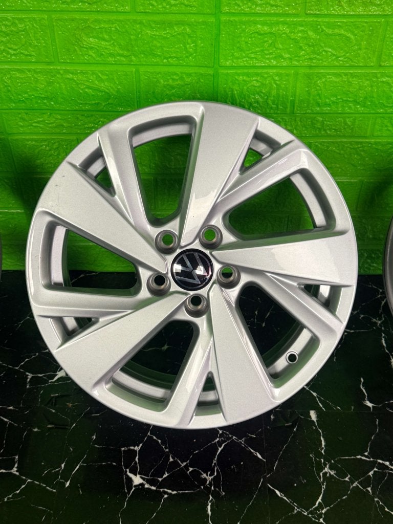 Originele Volkswagen Taigo T-Cross velgen 16" 5x100 Belmopan, Auto-onderdelen, Niet ingevuld, Gebruikt, Velg(en), 16 inch