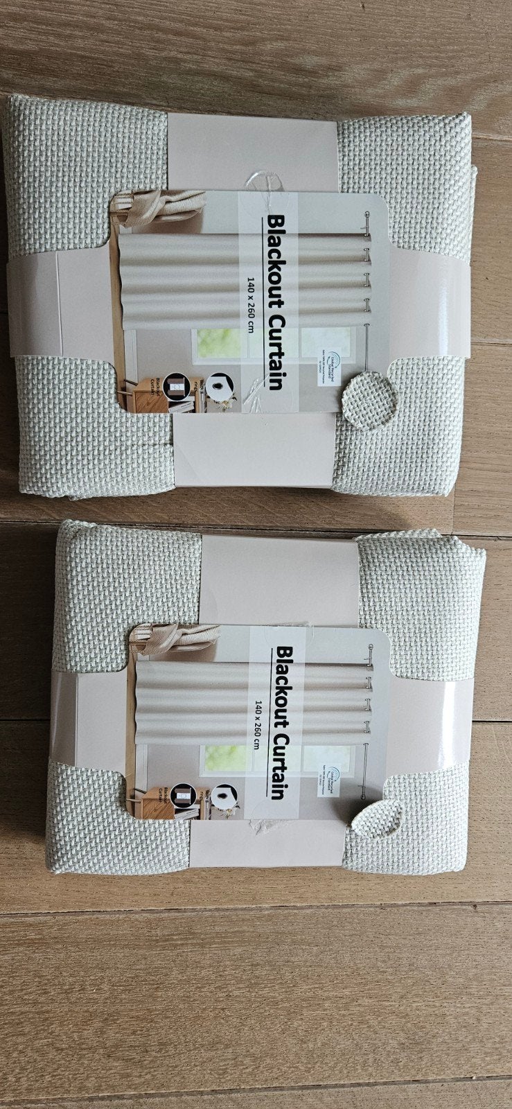 Nieuwe verduisterende gordijnen 140x260 cm (2 stuks), Ophalen, Nieuw