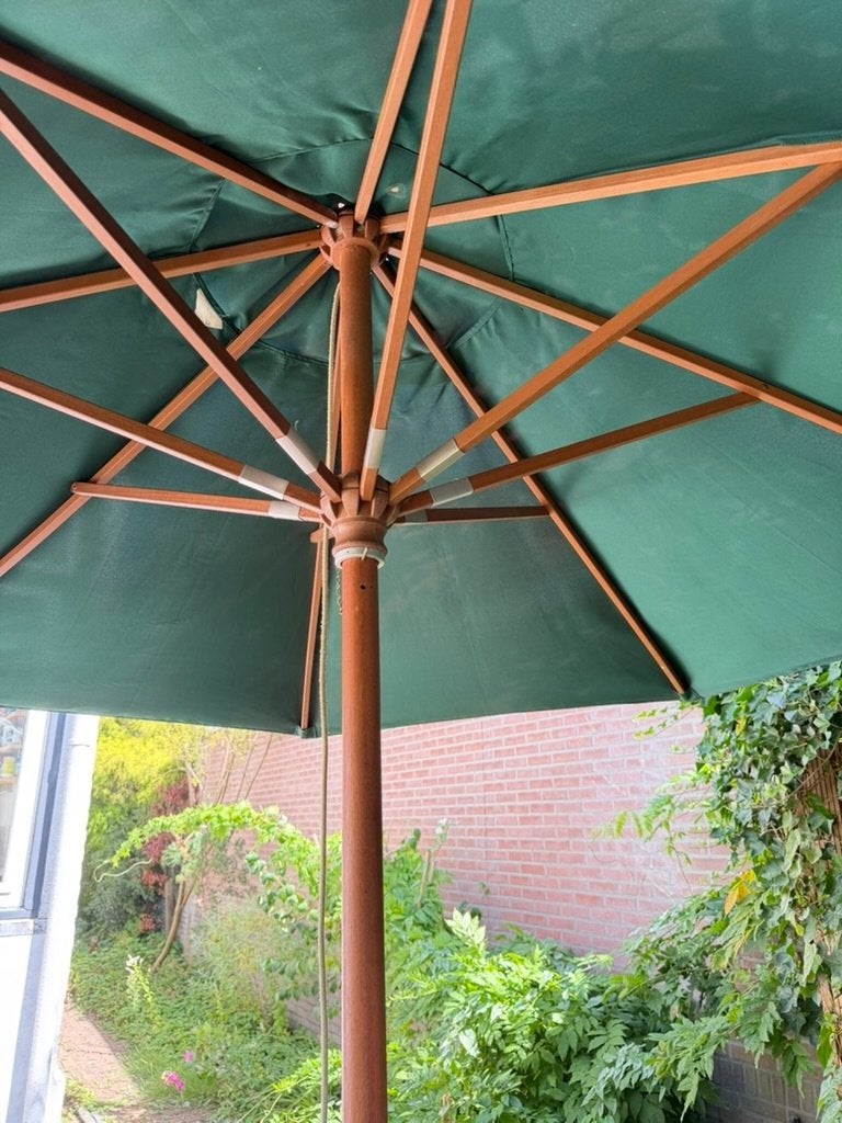 Foto 3 van Garden Impressions parasol en parasolvoet op wielen