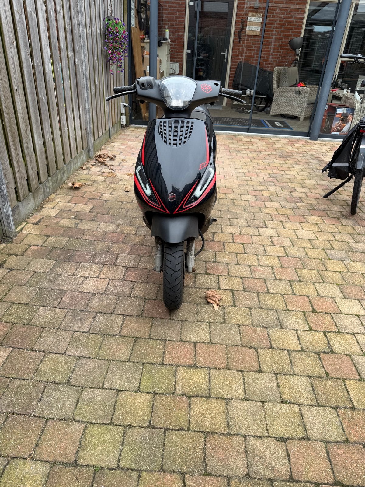 Piaggio Zip 4T 2V 50cc Bromscooter - Zwart, Ophalen, Gebruikt, Maximaal 45 km/u, Zip