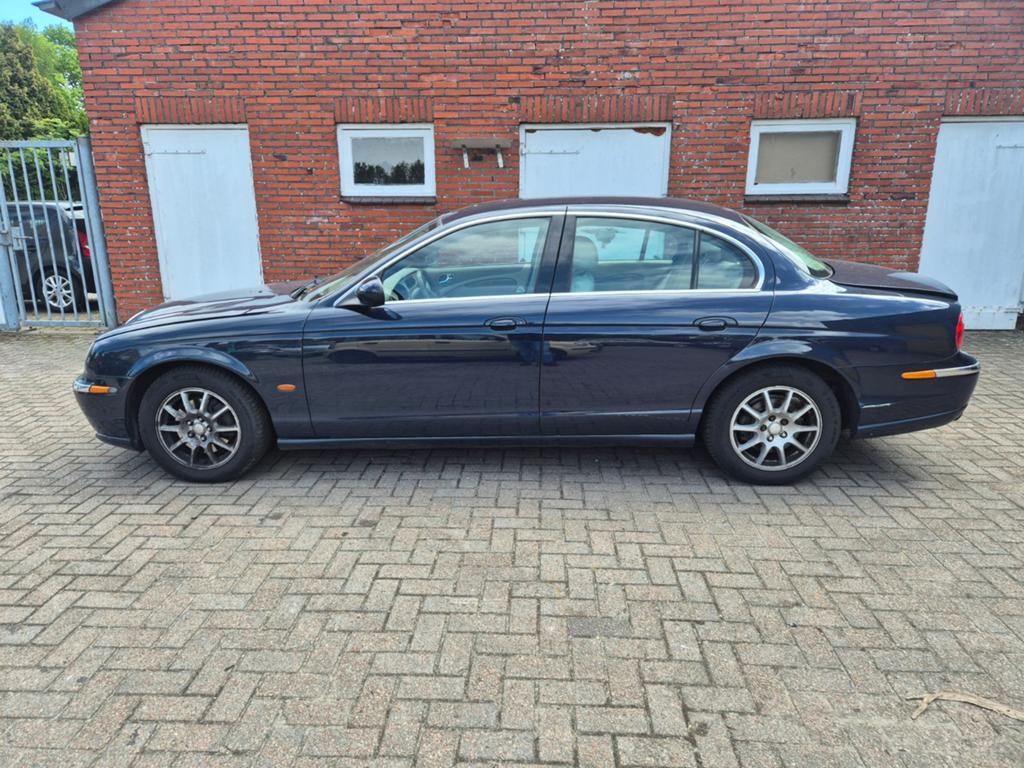 Jaguar S-Type 2.5 V6 AUTOMAAT VOOR BANGER BIJVOORBEELD, ., ., .