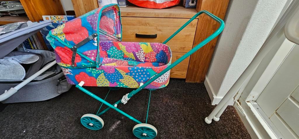 Vintage kinderwagen speelgoed - kleurrijk en opvouwbaar, Ophalen, Gebruikt, Overige typen