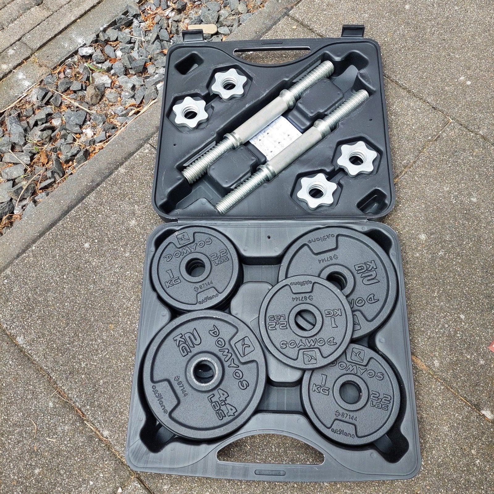 Domyos Halterset 20kg met koffer, Sport en Fitness, Ophalen, Zo goed als nieuw, Rug, Halterset