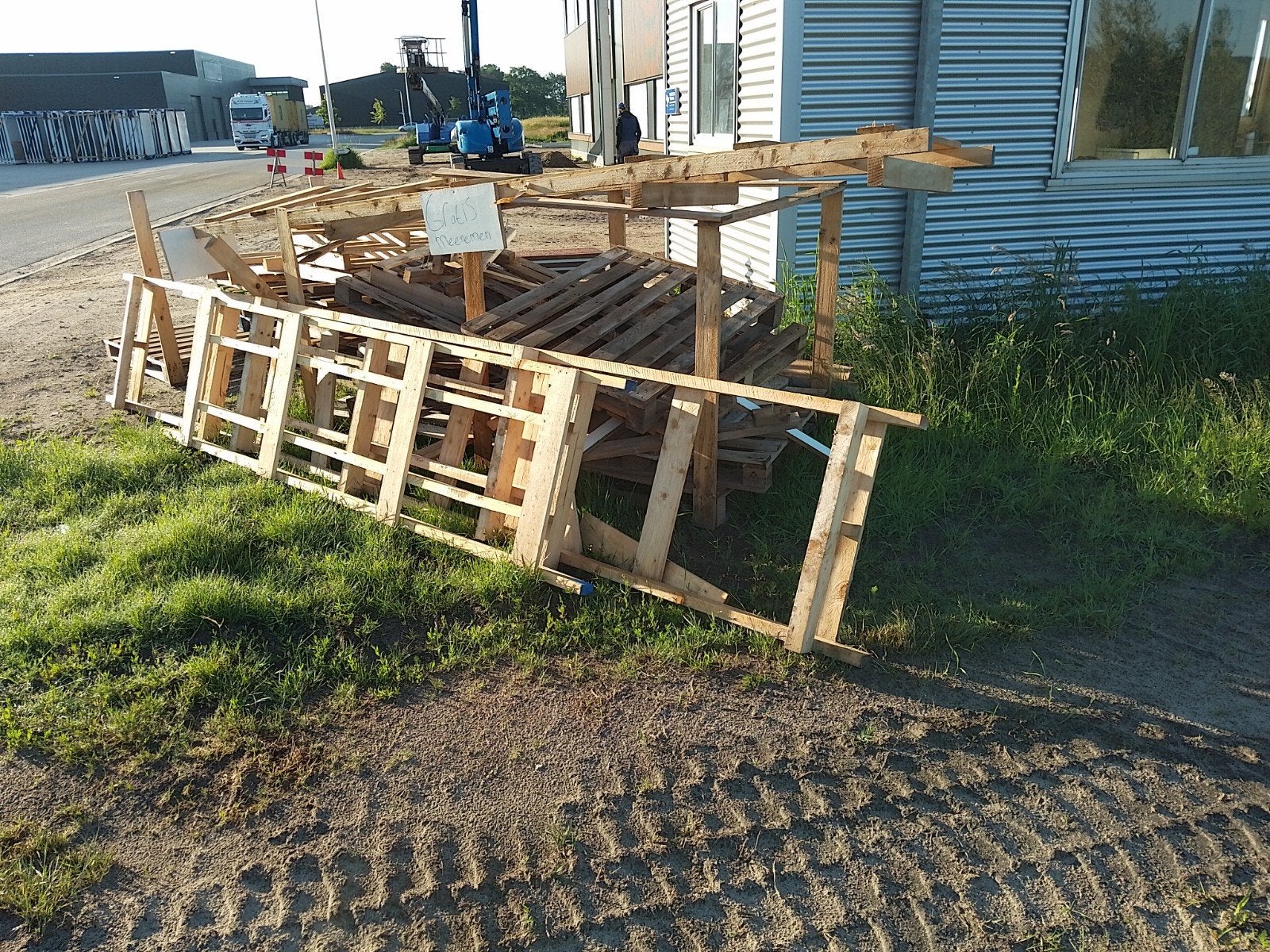 Sloop pallets/ brandhout, Doe-het-zelf en Verbouw, Hout en Planken, Gebruikt, Ophalen of Verzenden, Pallet, Minder dan 200 cm