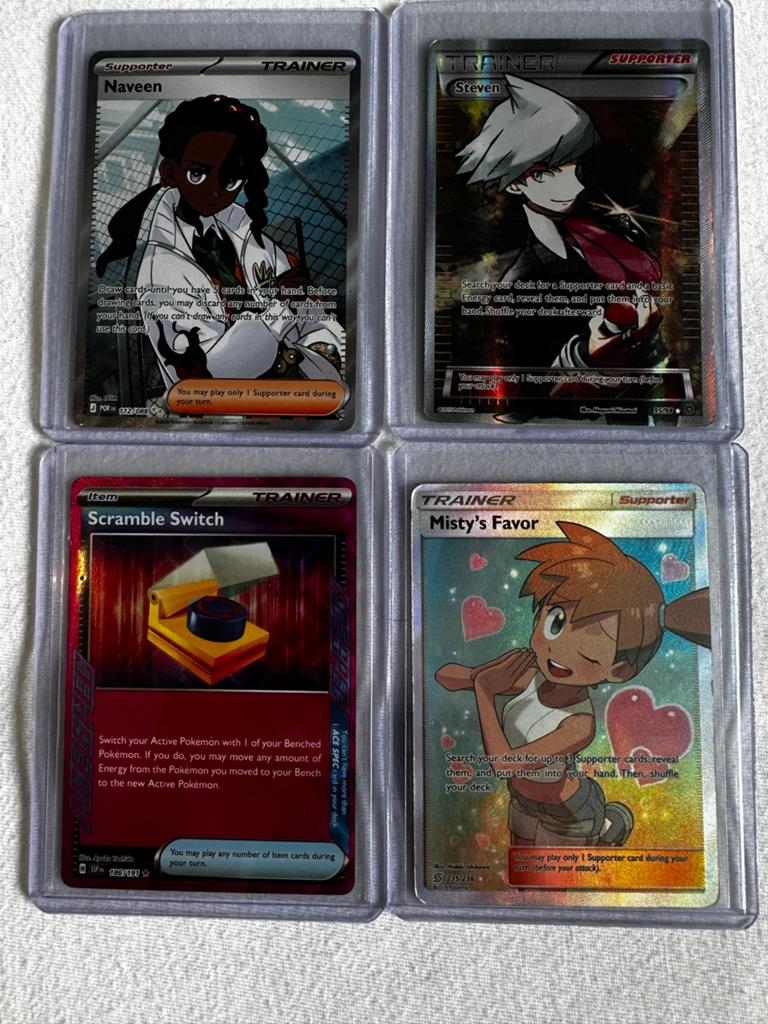 4 Pokémon Trainer kaarten (Naveen, Steven, Scramble, Misty), Ophalen of Verzenden, Zo goed als nieuw, Meerdere kaarten, Foil