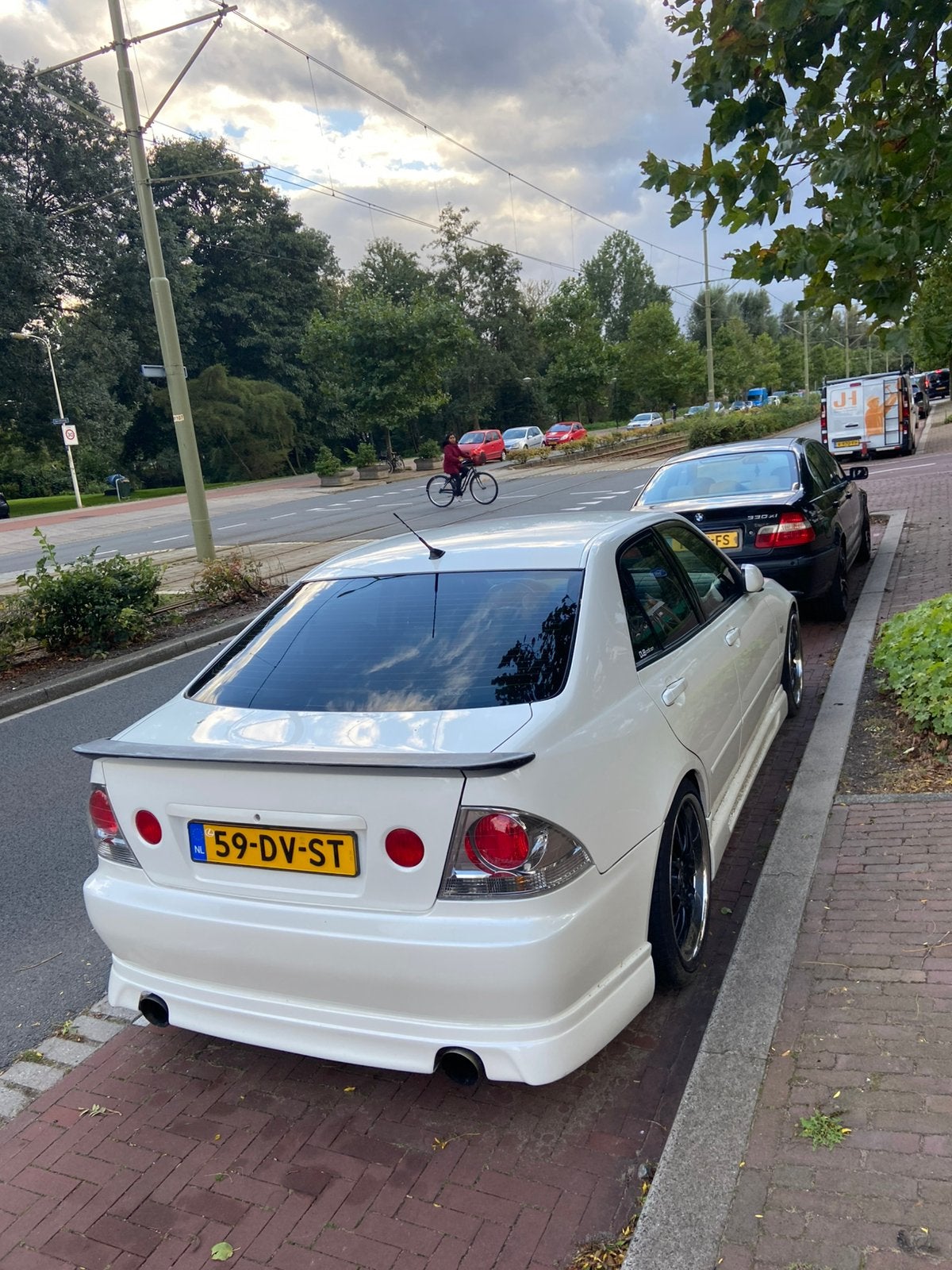 Lexus IS 200 2.0 2000 Wit, Auto's, Lexus, Zwart, Wit, 1200 kg, Particulier