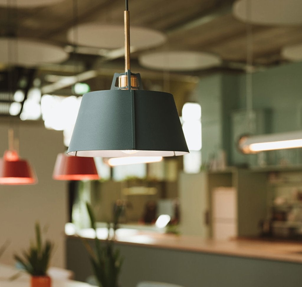 Tonone Bella Pendant Thunder Blue Brass | Van €358, nu, Tonone, Nieuw, Ophalen of Verzenden, Tonone
