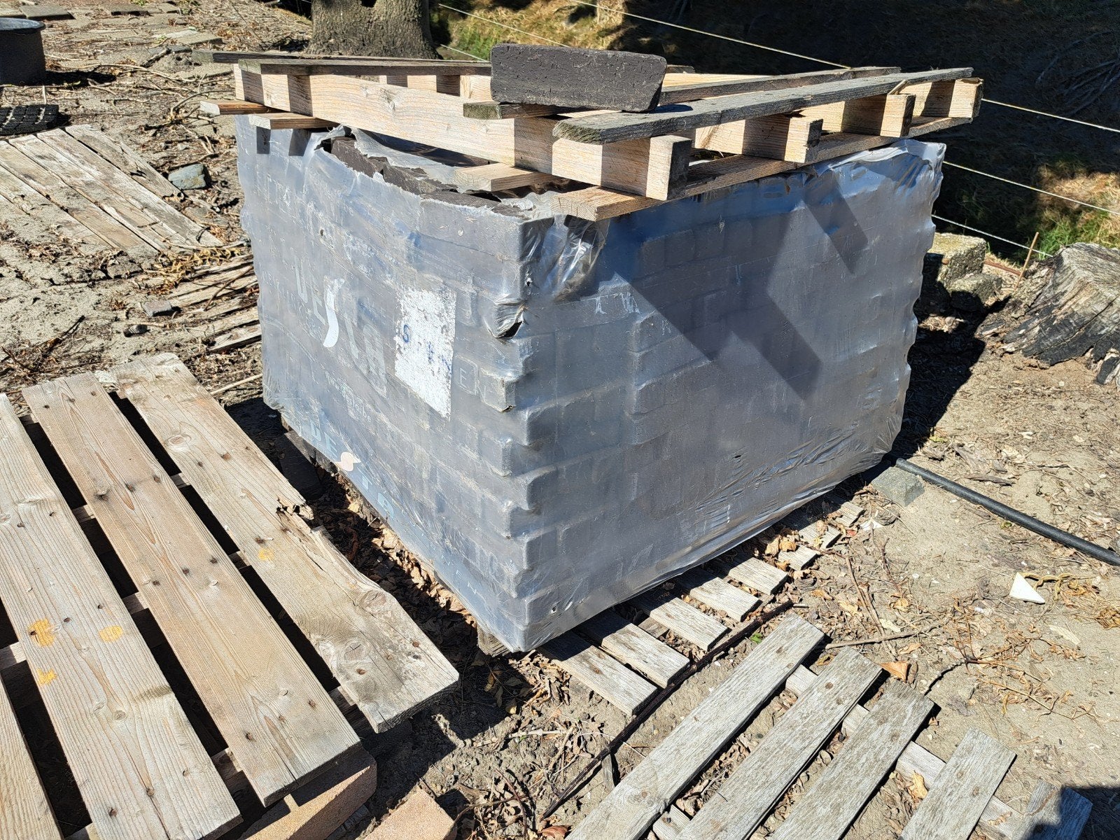 pallet 11.5 m2 gebakken straatstenen donker bruin, Ophalen, Nieuw, Klinkers