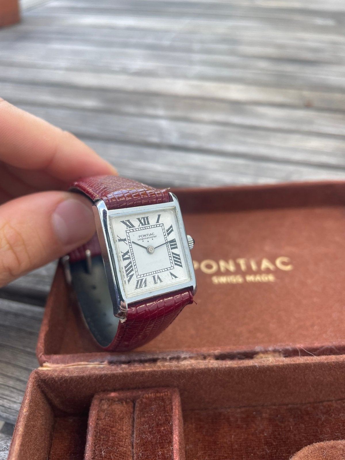 1960s’ Pontiac International ladies Watch, Sieraden, Tassen en Uiterlijk, Ophalen of Verzenden, Zo goed als nieuw, Leer, Overige merken