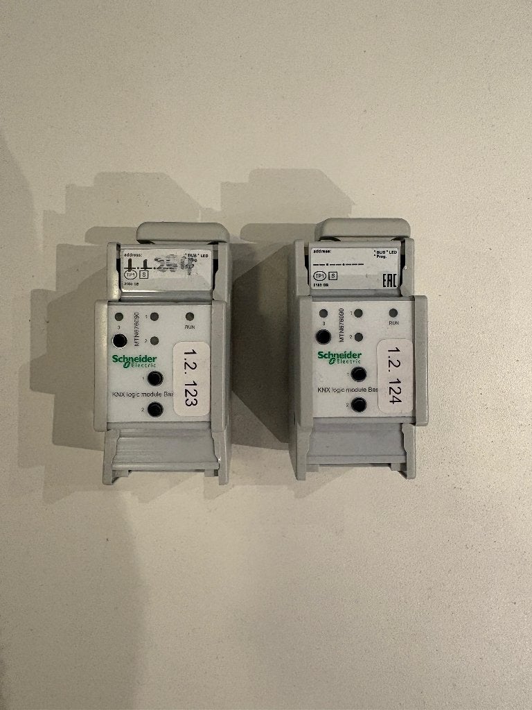 2x Schneider Electric KNX Logic Module, Hobby en Vrije tijd, Ophalen of Verzenden, Gebruikt