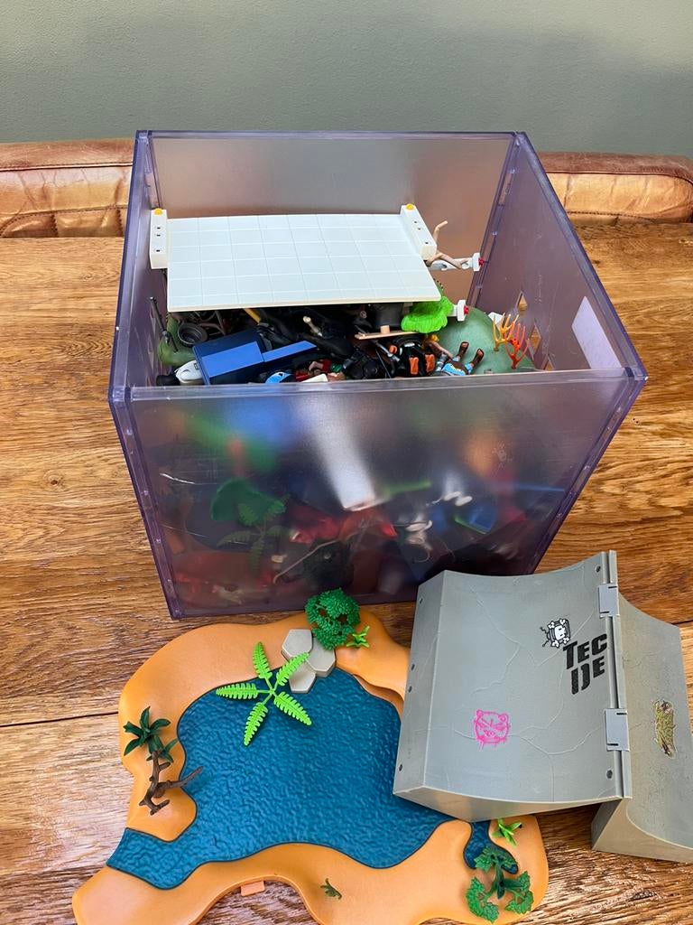 Playmobil, heel veel verschillende poppetjes, accessoires, Ophalen, Gebruikt