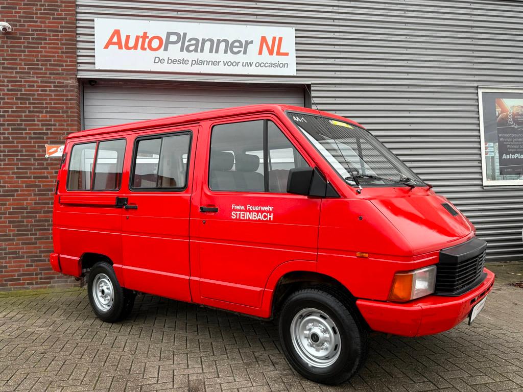 Renault Trafic 1.6 Benzine! 4X4! Belastingvrij! Ex-Brandweer, Auto's, 65 pk, Stof, Gebruikt, 4 cilinders
