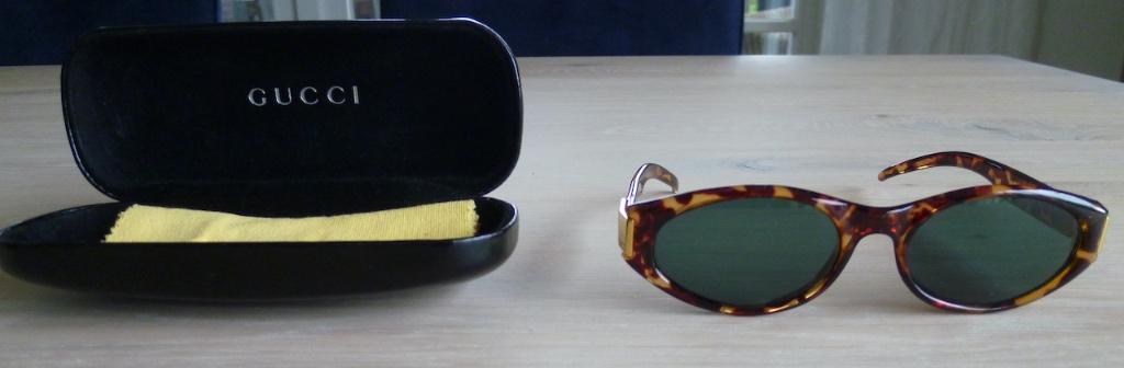 Gucci vintage zonnebril: 135 GG 2411'S PX1 55 20, Sieraden, Tassen en Uiterlijk, Zonnebrillen en Brillen | Dames, Overige merken