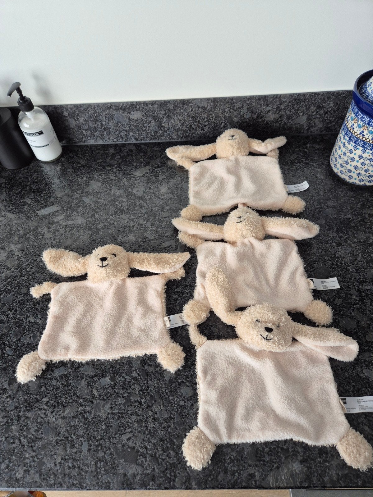 HEMA - Knuffeldoekje Konijn 4 stuks, Ophalen of Verzenden, Konijn