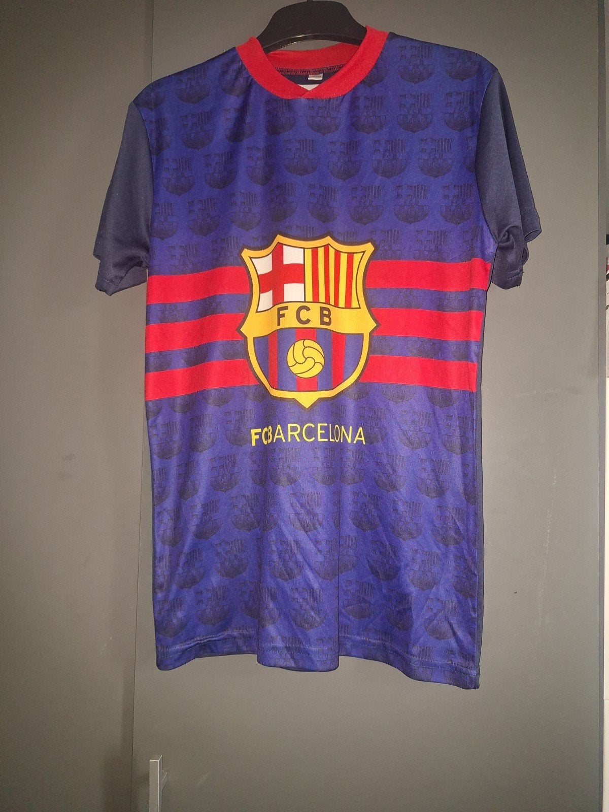 FC Barcelona shirt maat 158/164 - Zo goed als nieuw, FC Barcelona, Jongen of Meisje, Ophalen of Verzenden, Zo goed als nieuw